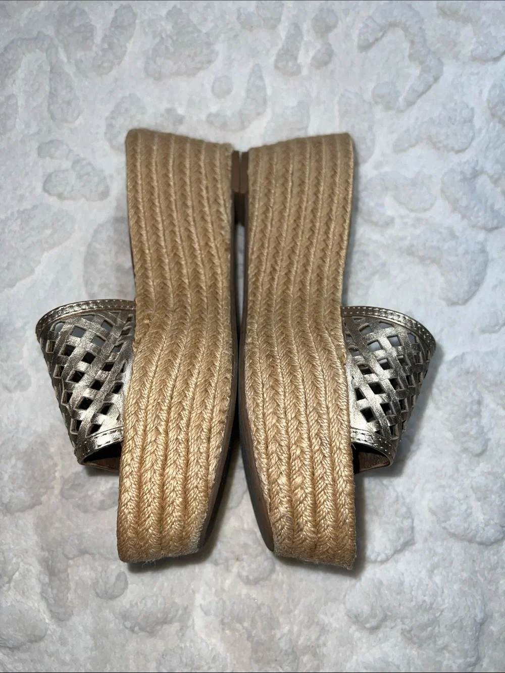 Tory Burch Thatched Perforated Cutout Espadrille Wedge, Gold Metallic Size 8